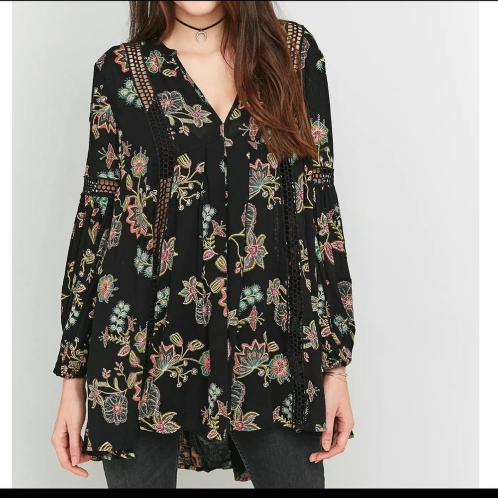 Free People Just the Two of Us Black Floral Tunic Top Blouse